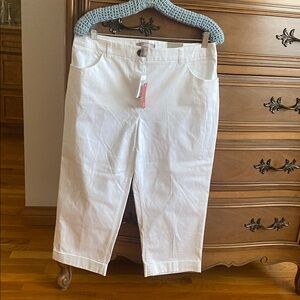 Chico's White High-Rise Straight Pants
